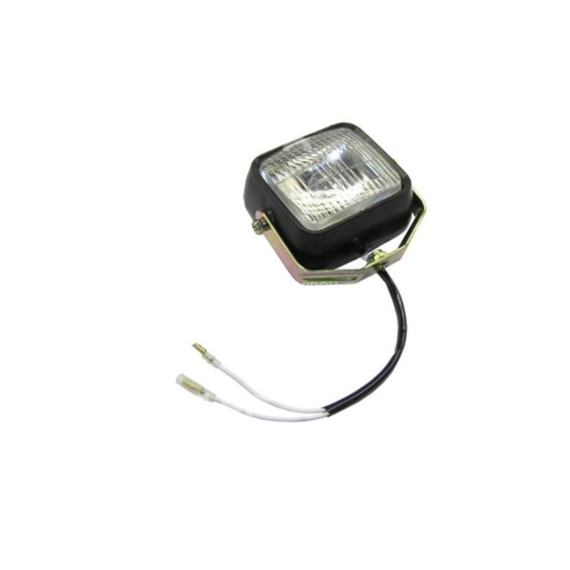 FOCO CUADRADO NISSAN